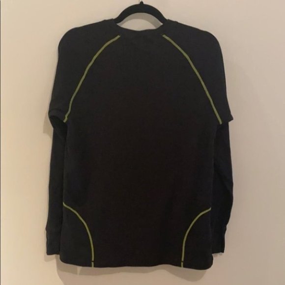 Black Mountain Men Black round Neck Long Sleeve  Under Shirt Size Medium - Picture 4 of 6